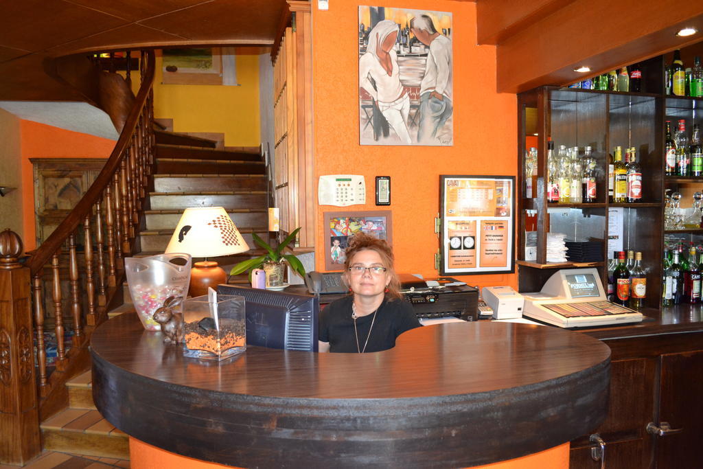 Hotel Restaurant Davat Brison-Saint-Innocent Zewnętrze zdjęcie