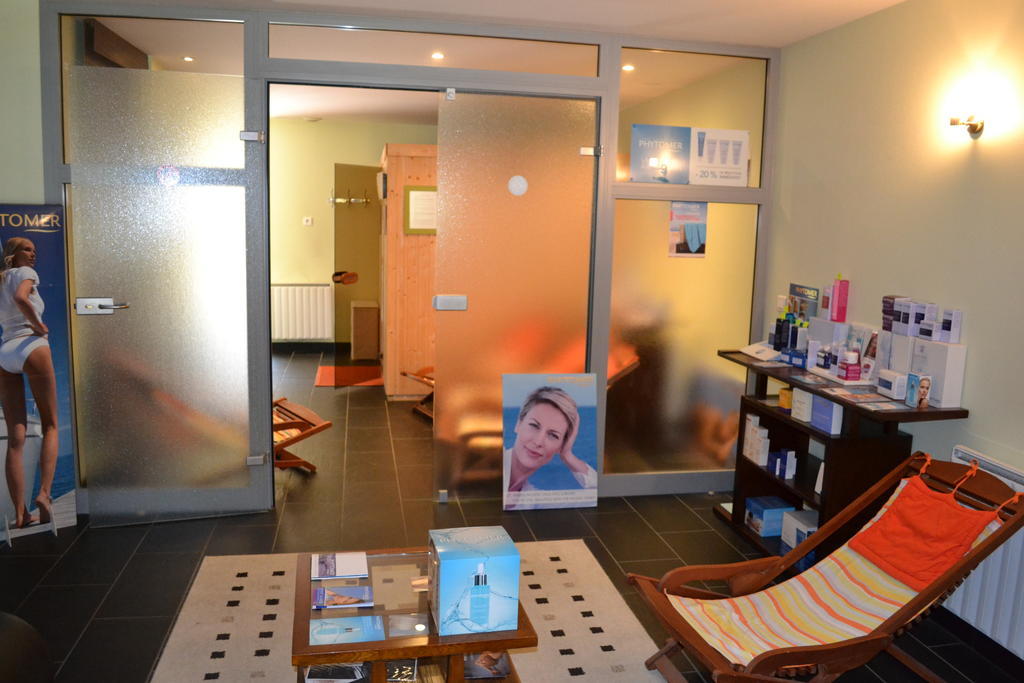Hotel Restaurant Davat Brison-Saint-Innocent Zewnętrze zdjęcie