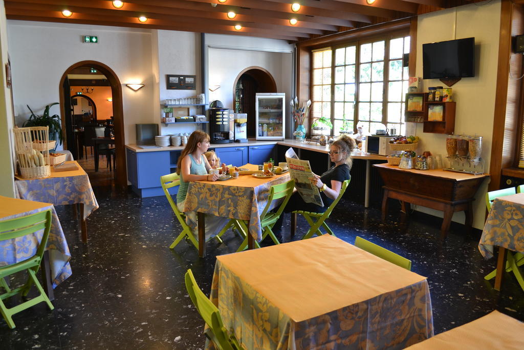 Hotel Restaurant Davat Brison-Saint-Innocent Zewnętrze zdjęcie