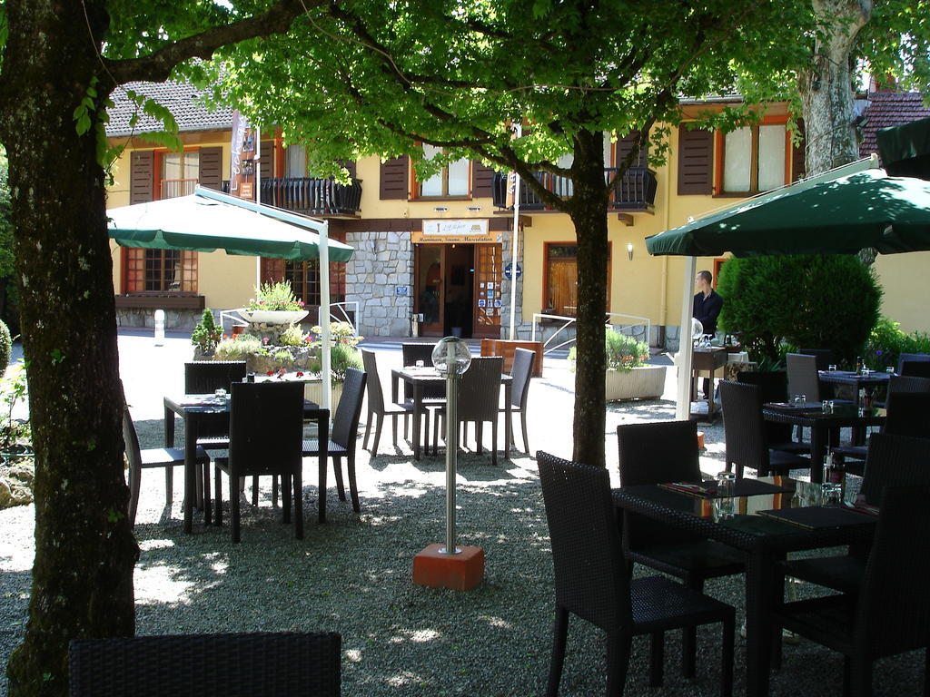 Hotel Restaurant Davat Brison-Saint-Innocent Zewnętrze zdjęcie