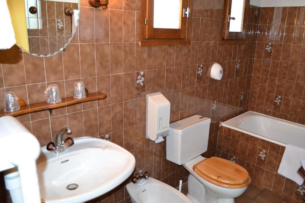 Hotel Restaurant Davat Brison-Saint-Innocent Pokój zdjęcie